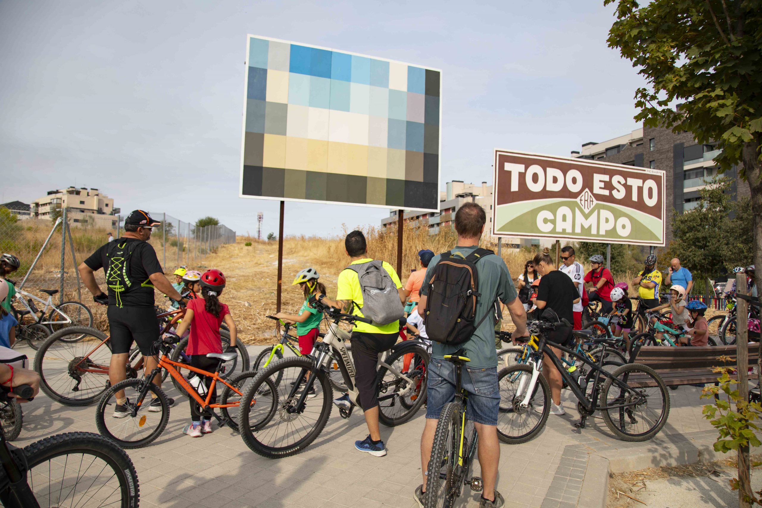 016_Ruta-bici-Arte-Urbano_Paco-Mariscal_160925-scaled